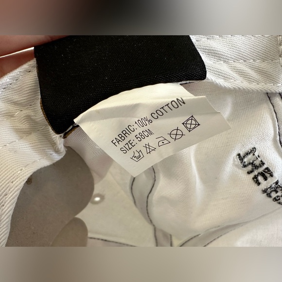 Winn Grips Adjustable Baseball Caps - White - Lot of 2 - NEW - Picture 5 of 7